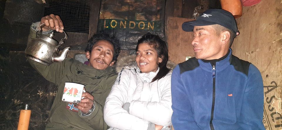 Photo of A Game of Hide and Seek with the Mt.Everest - Sandakphu Phalut Trek (Part - 1) by Somya Rakshit