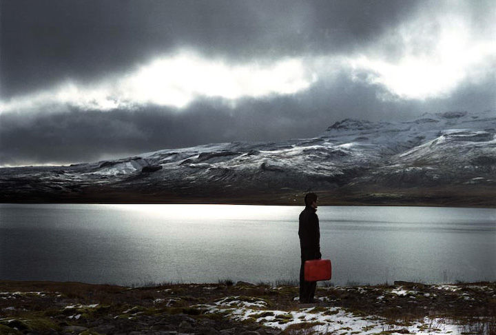 Photo of Backpack Vs. Suitcase: Which is Better and How to Know 3/3 by Aurora Chelo