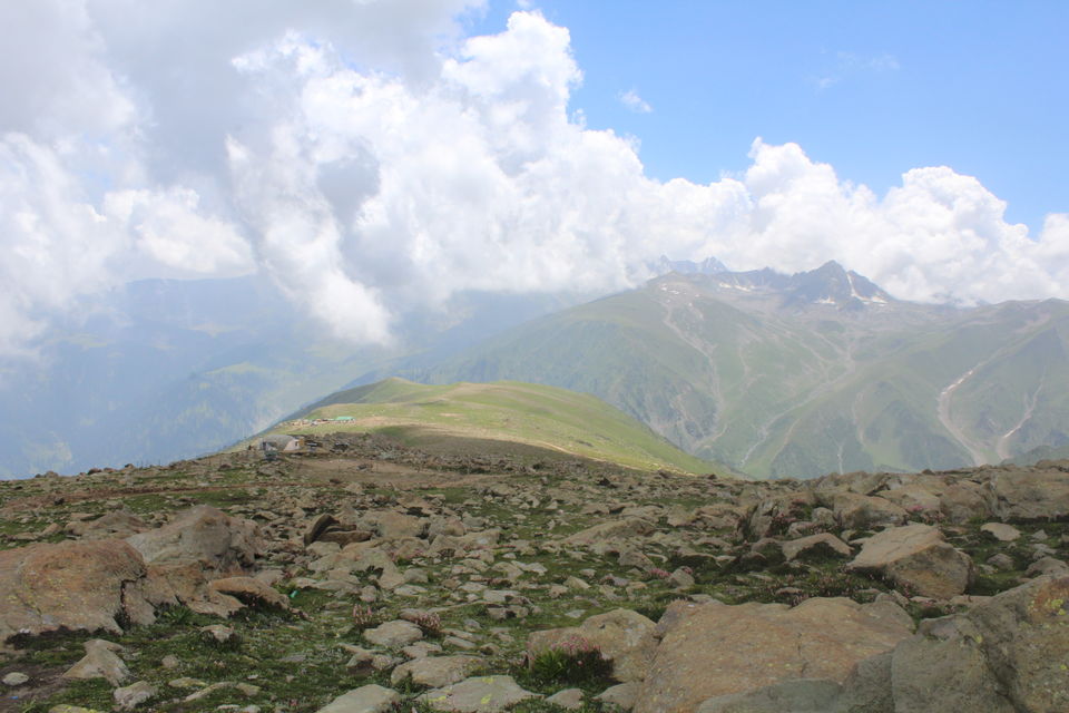 Photo of Kashmir - Gar firdaus bar-rue zamin ast, hami asto, hamin asto, hamin ast. by Keerti