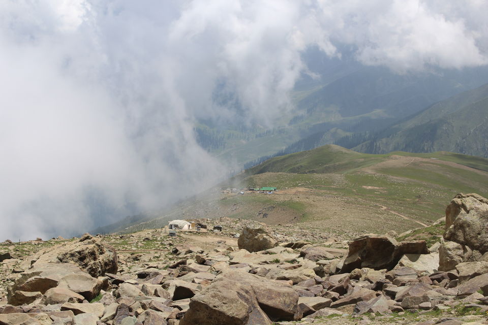Photo of Kashmir - Gar firdaus bar-rue zamin ast, hami asto, hamin asto, hamin ast. by Keerti