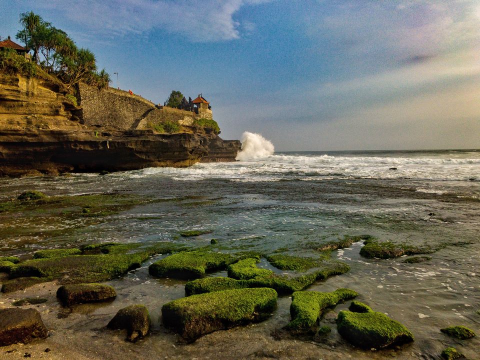 Photo of Tanah Lot Temple, Jalan Tanah Lot, Beraban, Tabanan Regency, Bali, Indonesia by Shoestring Travel