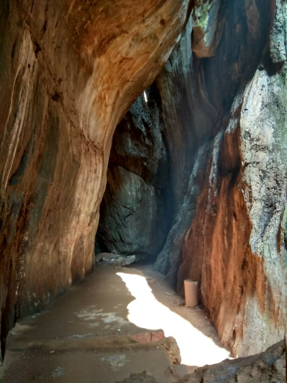 Photo of Yana Caves, Yana, Karnataka by Naveen Prabhu