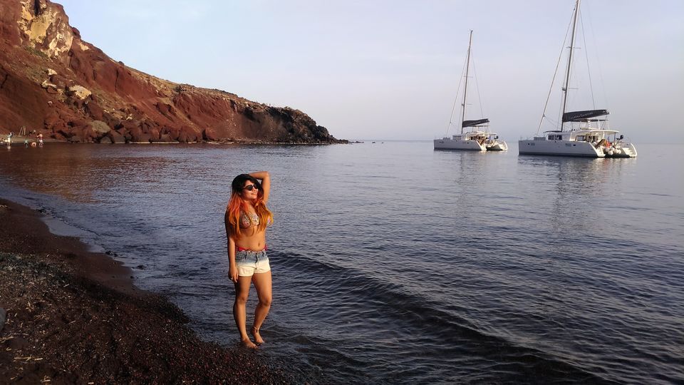 Photo of Red Beach, Thera, Greece by Wayfareralivia