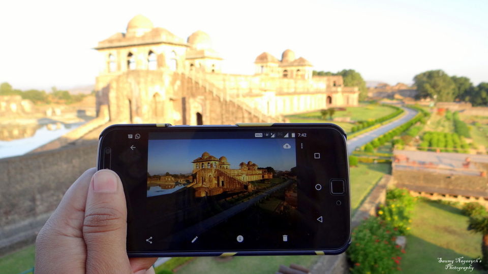 Photo of Mandu - A place that resonates with history.. by Saumy Nagayach