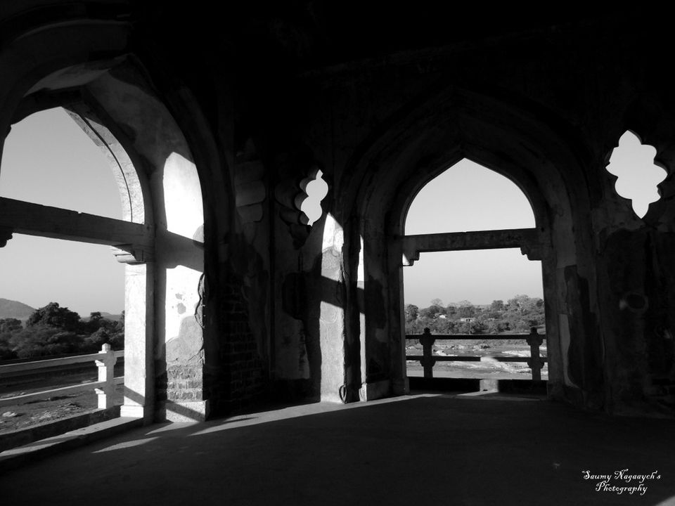 Photo of Mandu - A place that resonates with history.. by Saumy Nagayach