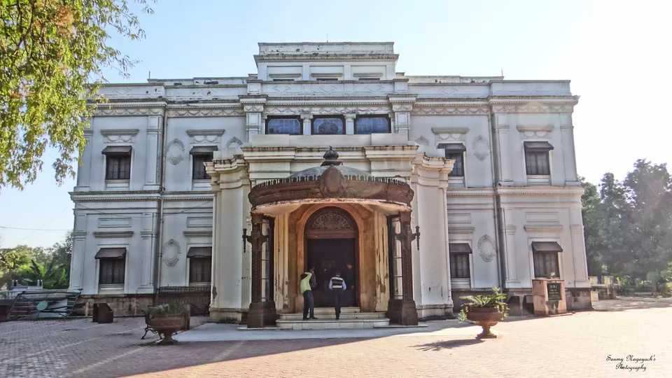 Photo of Lal Bagh Palace, Triveni Colony, Indore, Madhya Pradesh, India by Saumy Nagayach