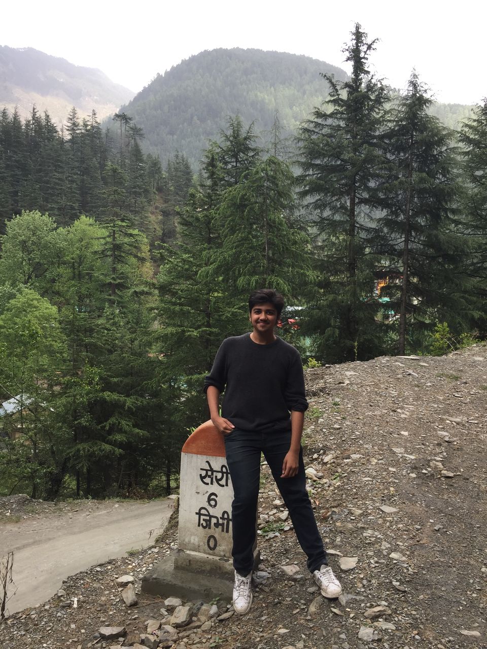 Photo of Jibhi, Himachal Pradesh, India by Yash Gupta