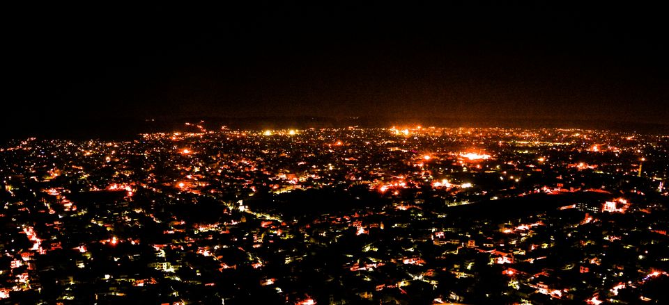 Photo of Nahargarh Road, Kishanpole Bazar, Chandpole Bazar, Jaipur, Rajasthan, India by Dhruv Singh