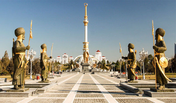 Photo of Ashgabat, Türkmenistan by Compass Tour