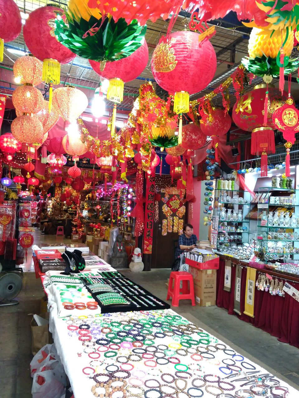 Photo of Chinatown, Singapore by Kavitha Preetha