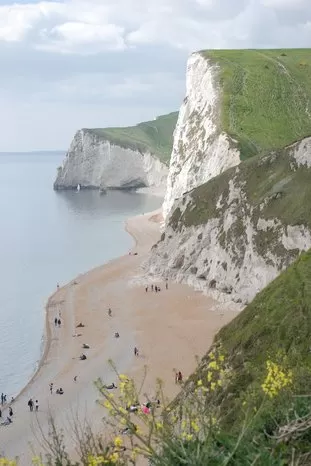 Photo of Durdle Door, West Lulworth, UK by Kavitha Preetha