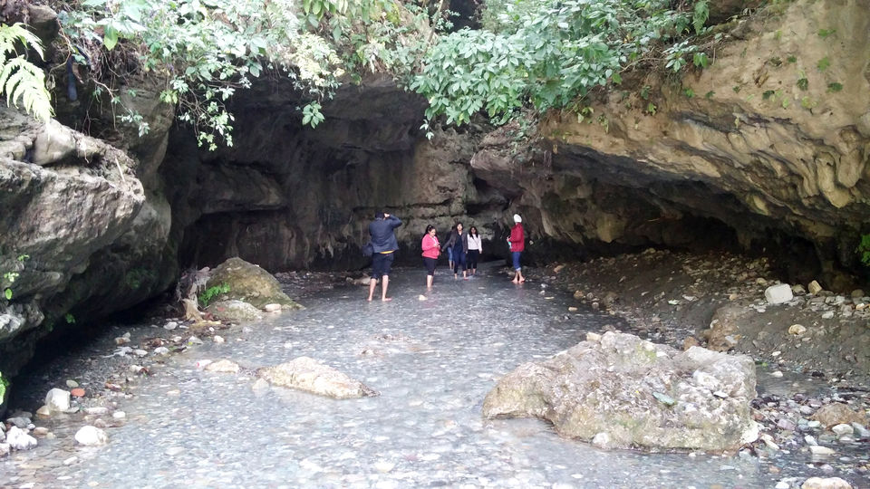 Photo of Robber's Cave, Malsi, Dehradun, Uttarakhand, India by Beparwah Parinda