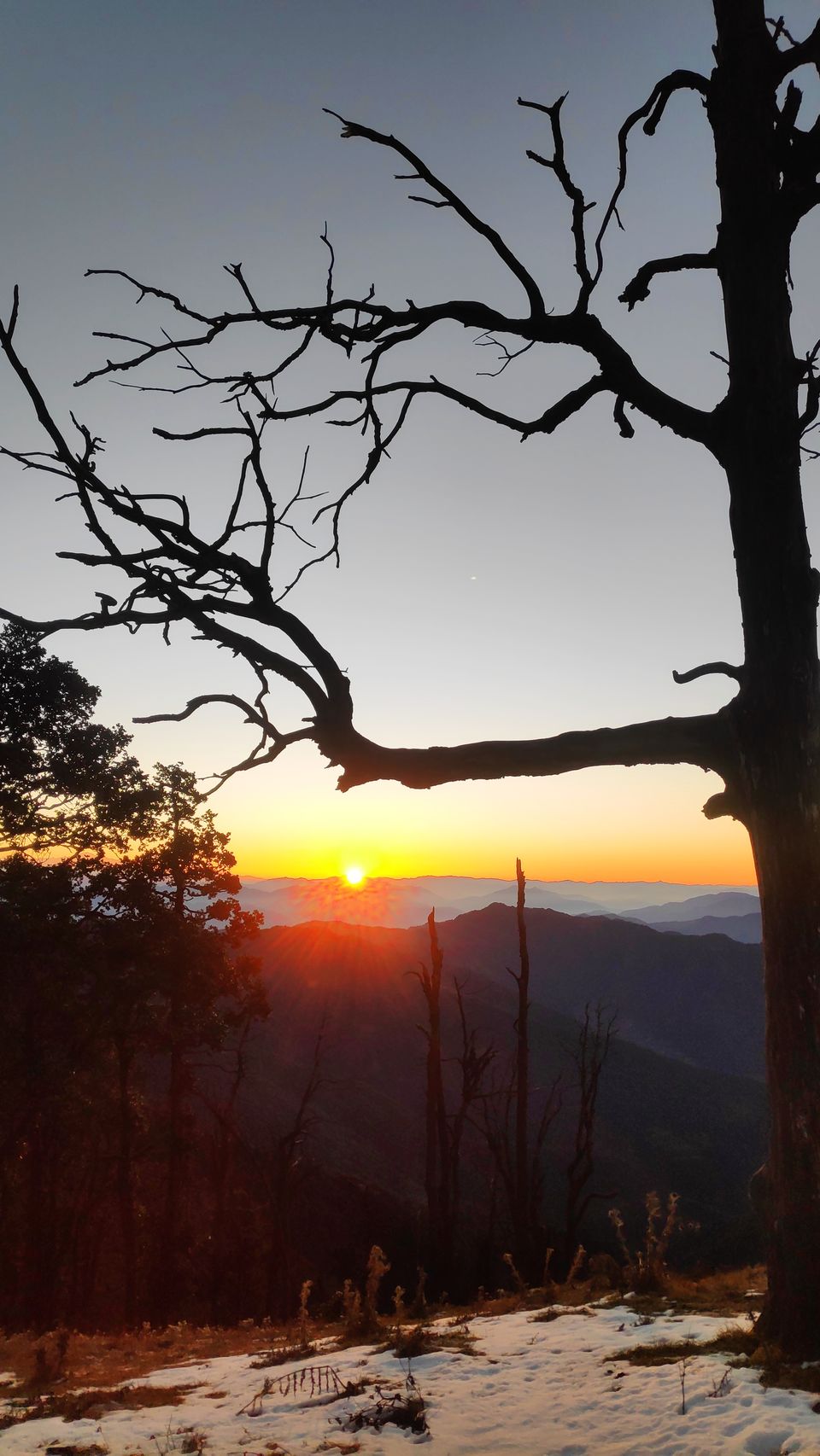 Photo of Nag Tibba Top, Jaunpur Range, Uttarakhand, India by Beparwah Parinda