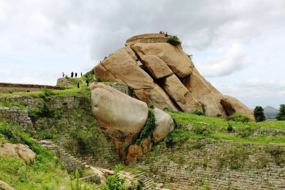Photo of Madhugiri fort Trek 3/12 by sagar sakre