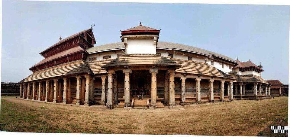 Photo of This temple in Moodbidri tells thousand stories with its thousand Pillars by sagar sakre