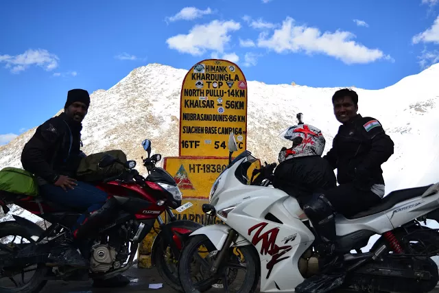 Photo of Khardung La by TrailblazerVinay