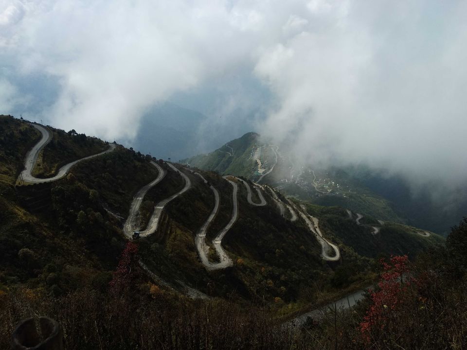 Photo of Zuluk, Sikkim, India by Debopriyo Das