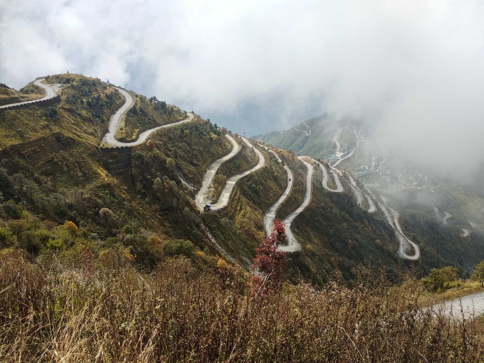 Photo of Zuluk, Sikkim, India by Debopriyo Das