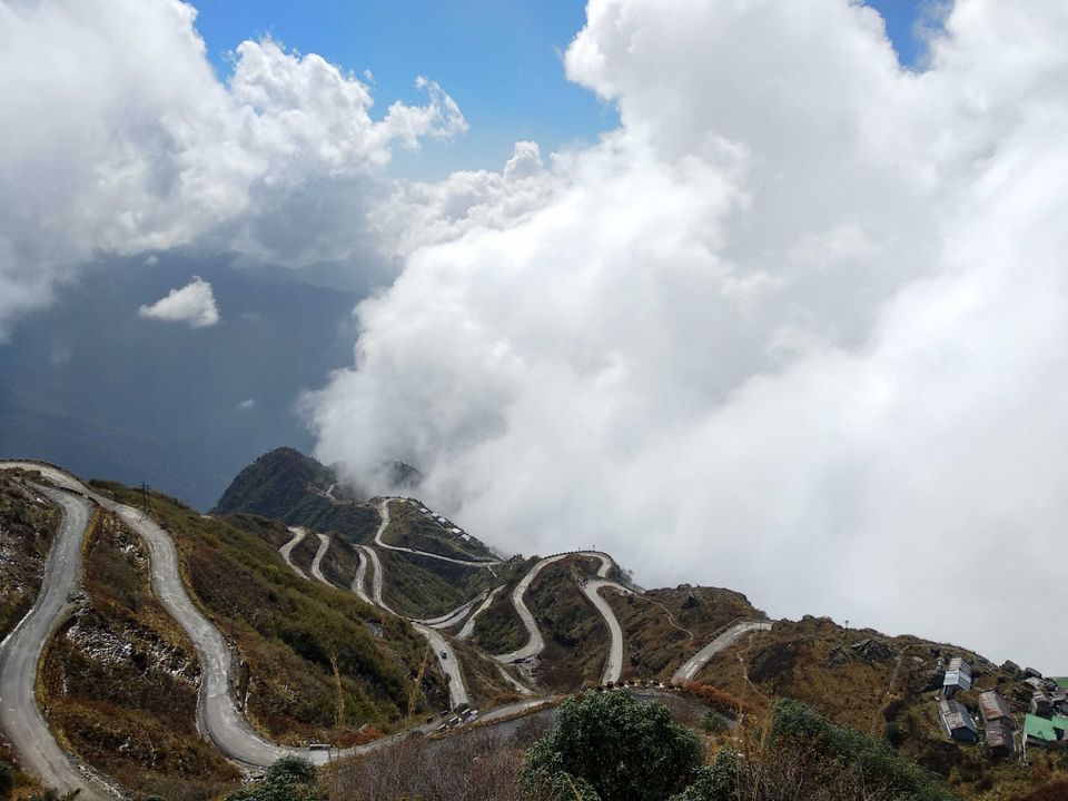 Photo of Zuluk, Sikkim, India by Debopriyo Das