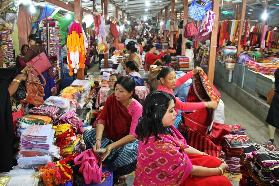 Photo of Ima Market ꯏꯃꯥ ꯀꯩꯊꯦꯜ, Nagamapal Road, Thangal Bazar, Imphal, Manipur, India by Soumya Kanti Samanta