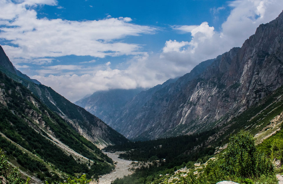 Photo of In pursuit of the origin of holiest river in himalayas 4/19 by Saurav Ambashtha