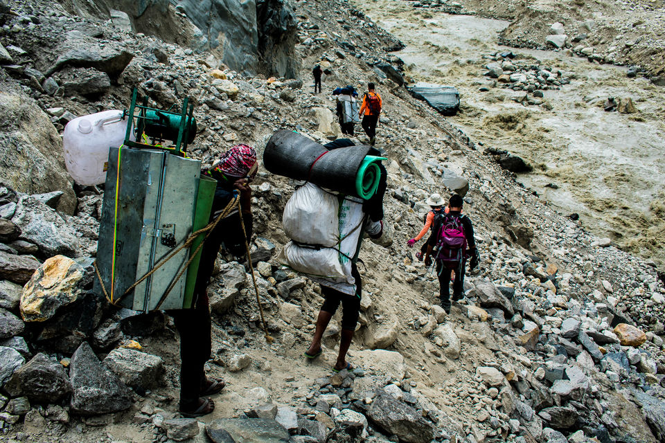 Photo of In pursuit of the origin of holiest river in himalayas 14/19 by Saurav Ambashtha