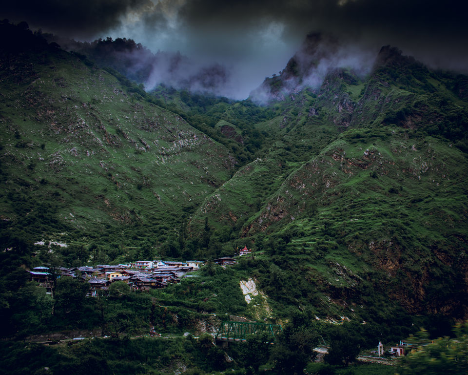 Photo of Yamunotri : Where Yamuna meets Earth by Keep Walking