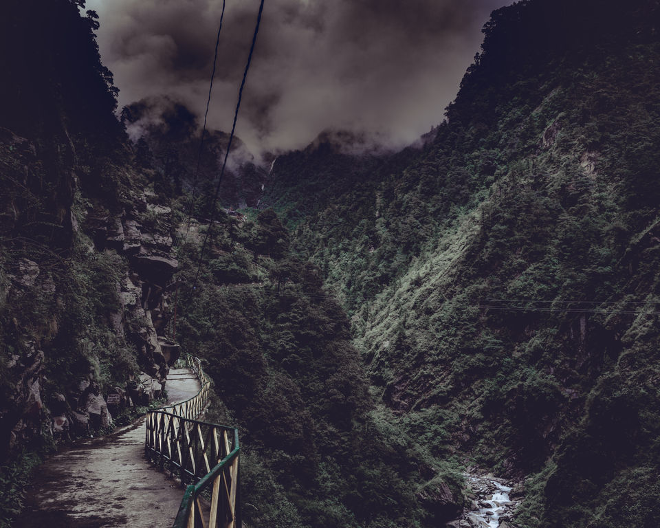 Photo of Yamunotri : Where Yamuna meets Earth by Keep Walking