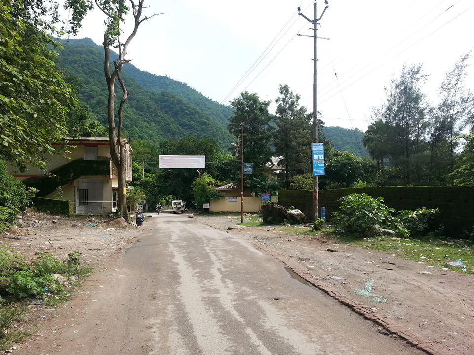 Photo of Rishikesh, Uttarakhand, India by Dr Neeraj Garg