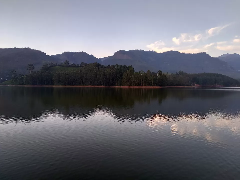 Photo of Echo Point, kulukkumalai, Munnar, Kerala, India by Dr Neeraj Garg