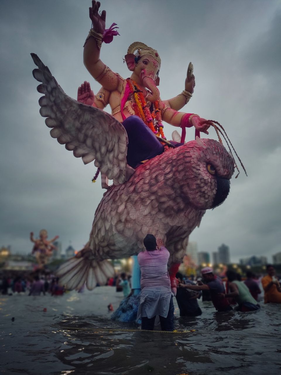 Photo of Ganesh Visarjan at Girgaon Chowpatty by Akshay Gawde