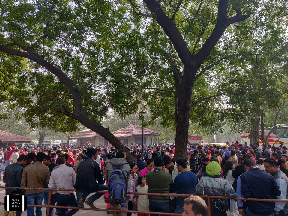 Photo of This is how I skipped the queue and got in at Qutub Minar in 5 mins 1/6 by Kaval