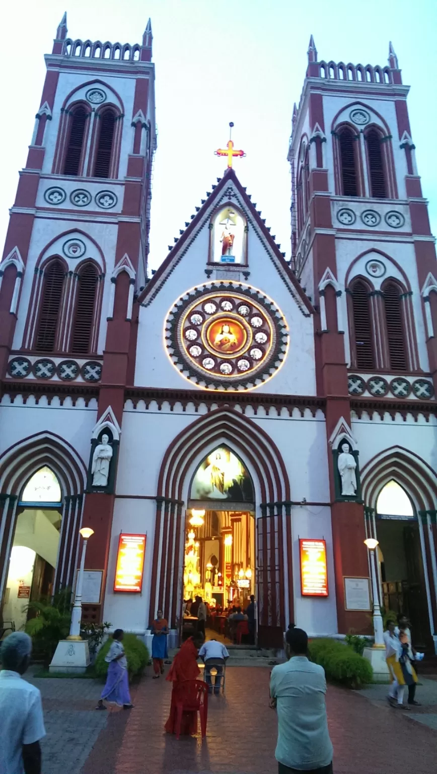 Photo of The Sacred Heart Basilica, South Boulevard, Near Railway Station, MG Road Area, Puducherry, India by Dipshikha Pal Chafle