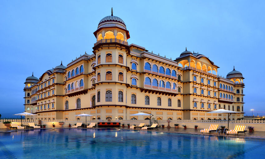Photo of This Fairytale-like Weekend Getaway from Delhi Will Make You Pack Your Bags Right Now! by Ragini Mehra