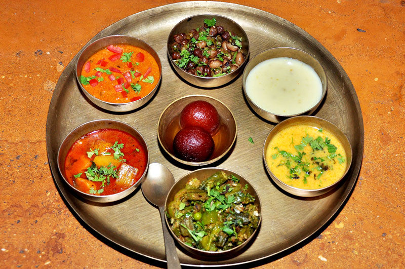 Photo of This Delhi to Mumbai Road Trip Takes You Through 5 Indian States. Are You Ready For It? by Ragini Mehra