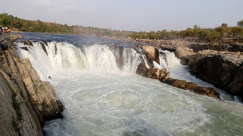 Photo of Bheda Ghat, Madhya Pradesh, India by Ragini Mehra