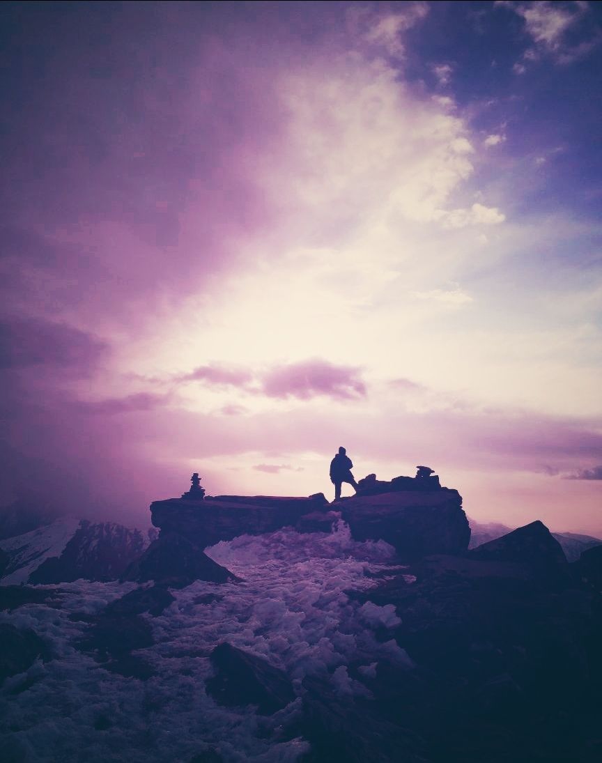 Photo of Kedarkantha Summit, Bandiyar, Uttarakhand, India by ARONEE KAR