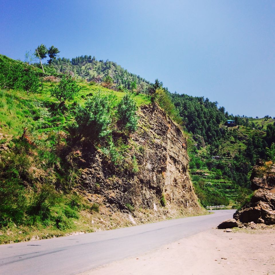 Photo of Driving on the deadly India Tibet Highway 1/47 by Abhishek Khanna