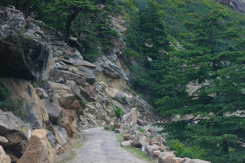 Photo of Driving on the deadly India Tibet Highway 24/47 by Abhishek Khanna