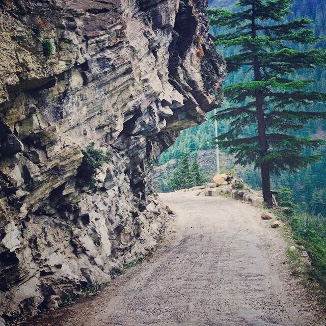 Photo of Driving on the deadly India Tibet Highway 25/47 by Abhishek Khanna