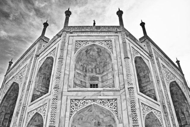 Photo of Taj Mahal, Dharmapuri, Tajganj, Agra, Uttar Pradesh, India by Abhishek Khanna
