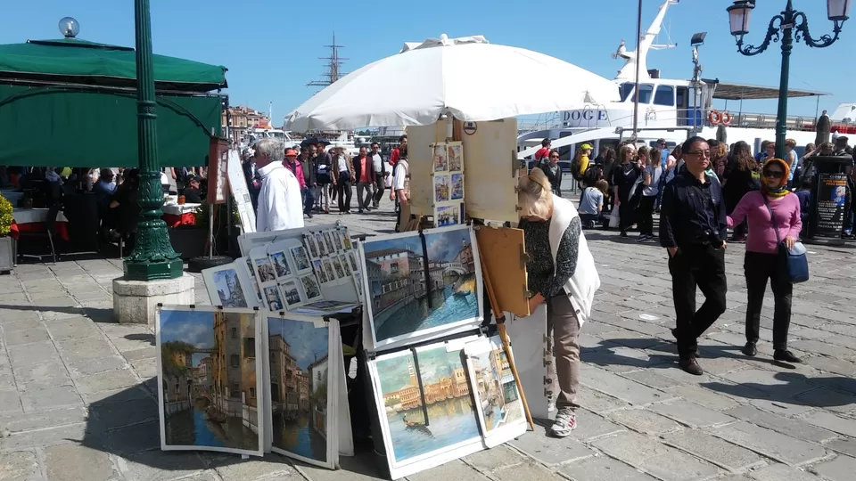 Photo of Is Venice Worth Wading Through Endless Crowds? by Thamanna Kotta