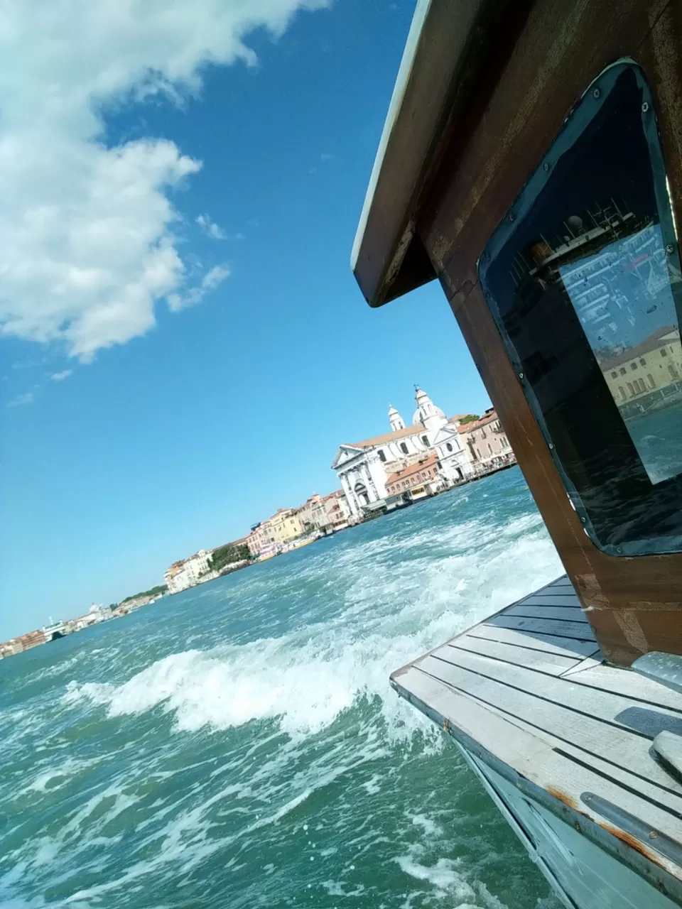 Photo of Is Venice Worth Wading Through Endless Crowds? by Thamanna Kotta