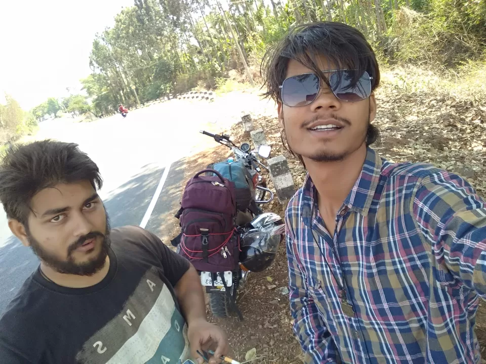 Photo of Mananthavadi Road, Mysuru, India by Mehul singh