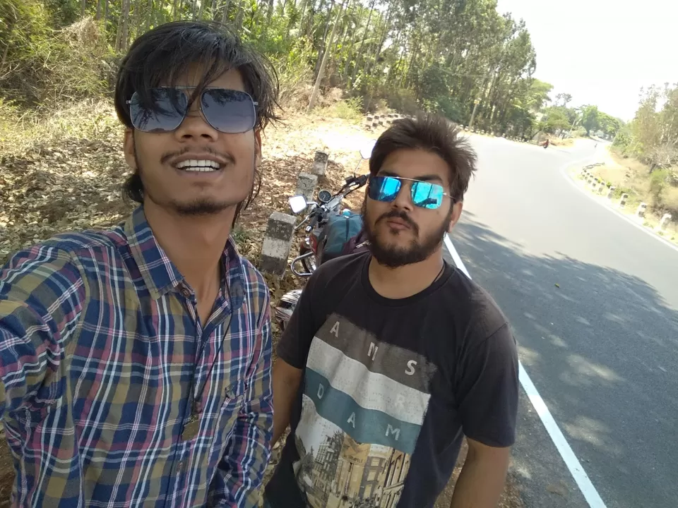 Photo of Mananthavadi Road, Mysuru, India by Mehul singh