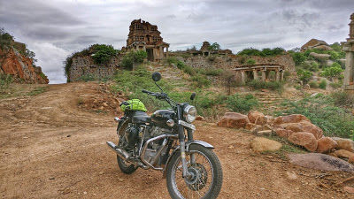 Photo of Two Girls on a motorcycle - Day ride around Bangalore 1/18 by Pratima Hebbar