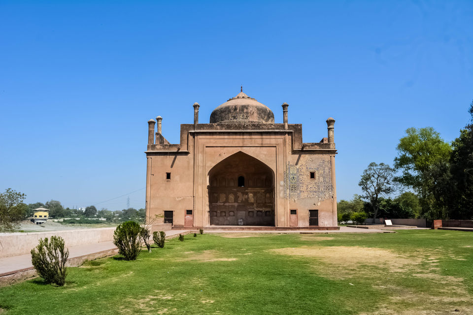 Photo of Lucknow Agra - Taste of Nawabs and Mughals 27/30 by RAhul Debnath