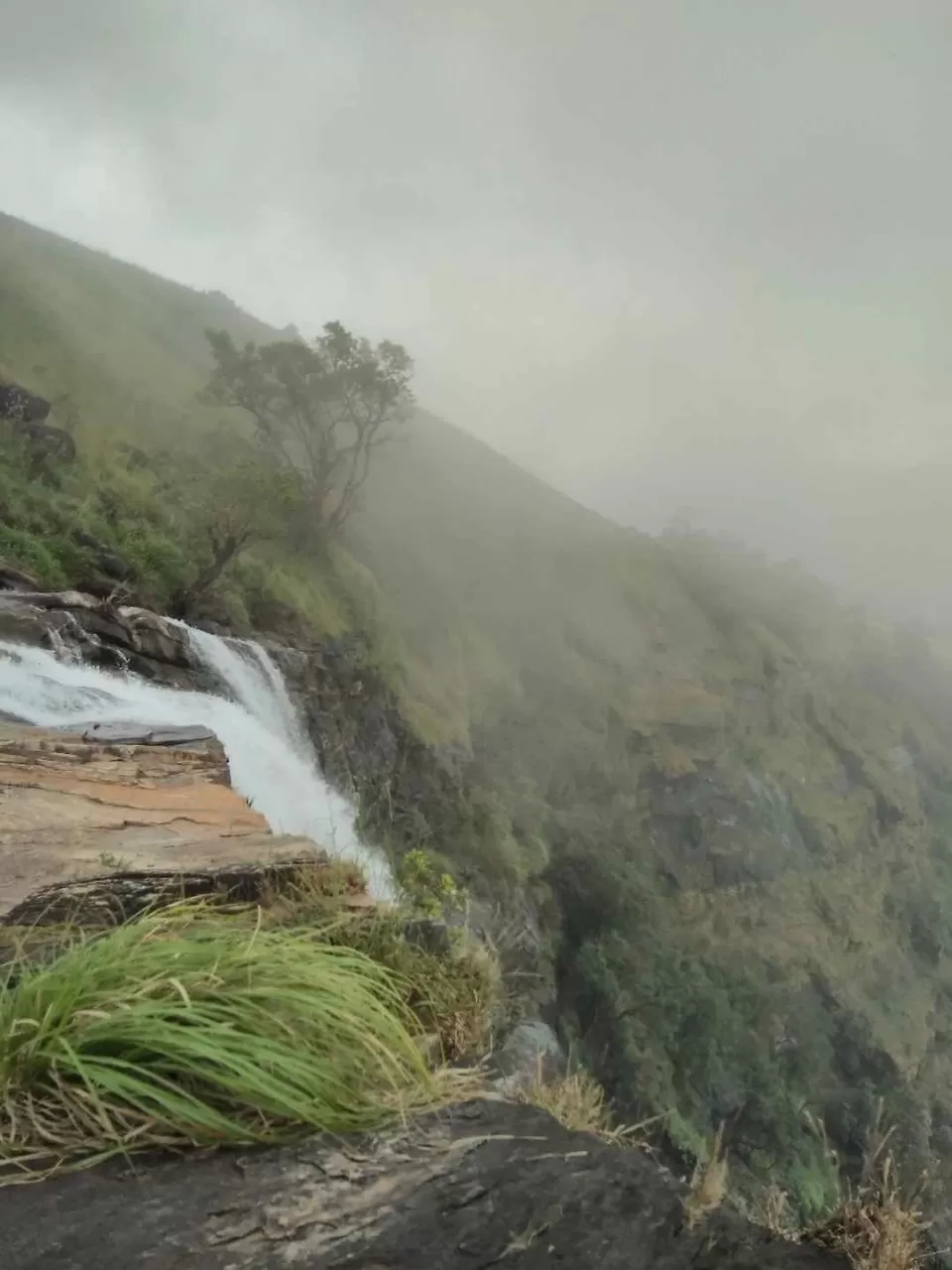 Photo of Bandaje Falls, Kishore, Kadivithwara Village, Belthangady, Karnataka, India by Vivek Mehta