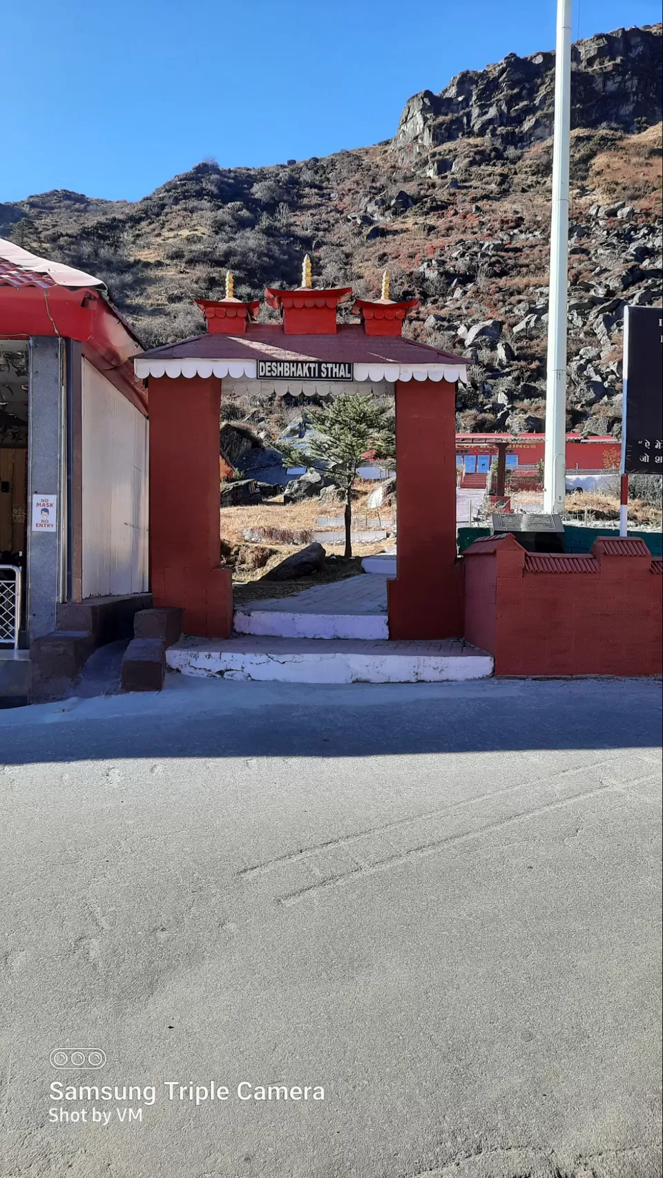 Photo of ITCH of WANDERLUST @ EAST SIKKIM by Vivek Mehta
