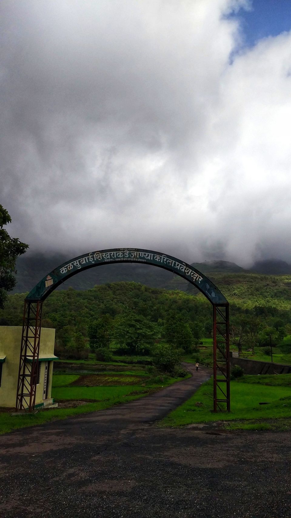 Photo of Have a Break and Hike to Pride of Sahyadri Mountains! #westernghatsinphotos by Akansha&Shubham